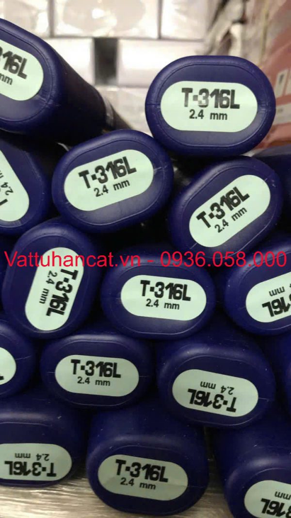 Các Tiêu chuẩn Kỹ Thuật KSD 7026 : Y316L AWSA5.9 : ER316L EN14343 A : W 19 12 3 L EN14343 B : SS316L JISZ 3321 : Y316L Kích thước que: 0.9~3.2mm Vị trí hàn : F, HF, H, VU, VD, OH Nguồn hàn: DC(-),Khí ArGon Thành Phần Hóa học(%) C Si Mn P S Cr Ni Mo CU 0.02 0.4 1.73 - - 11.17 18.15 2.22 - Thành Phần Vật lý Y.S (MPa) T.S (MPa) EI. (%) Hardness (HV) IV (J) PWHT 430 560 40 - 90(0℃) 40 (-196℃ - Vị trí Hàn: Vị trí Hàn Đường kính Que (mm) Dòng hàn (A) Điện Thế Hàn(V) Min. Max. Min. Max. F, HF, H, VU, VD, OH 0.9mm 50 80 10 12 F, HF, H, VU, VD, OH 1.2mm 70 120 10 12 F, HF, H, VU, VD, OH 1.6mm 90 170 11 16 F, HF, H, VU, VD, OH 2.4mm 100 200 13 20 F, HF, H, VU, VD, OH 3.2mm 120 250 13 22